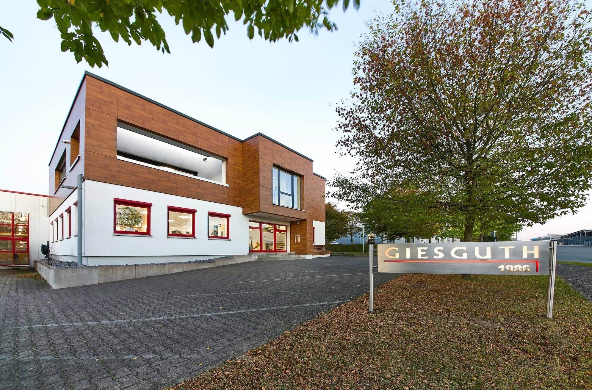 Giesguth Gebäude Tagsüber